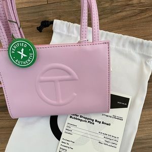 Telfar Bag 100% authentic